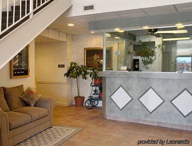 Super 8 By Wyndham Knoxville Downtown Area Interior foto